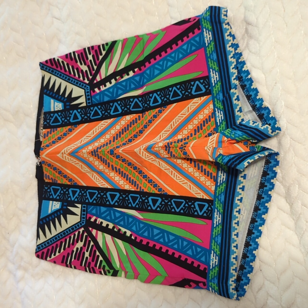 Flying Tomato Shorts